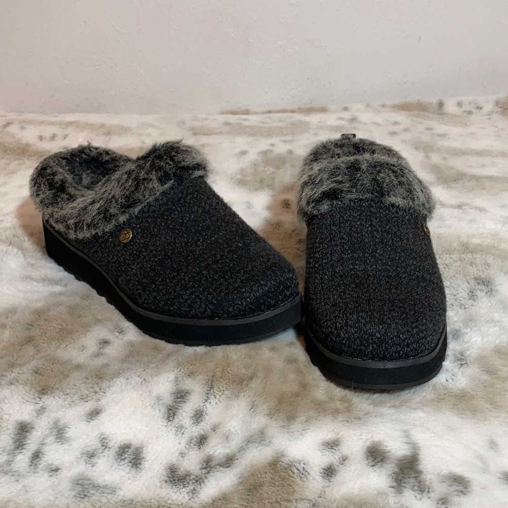 Bob’s from Skechers shoes size 6.5